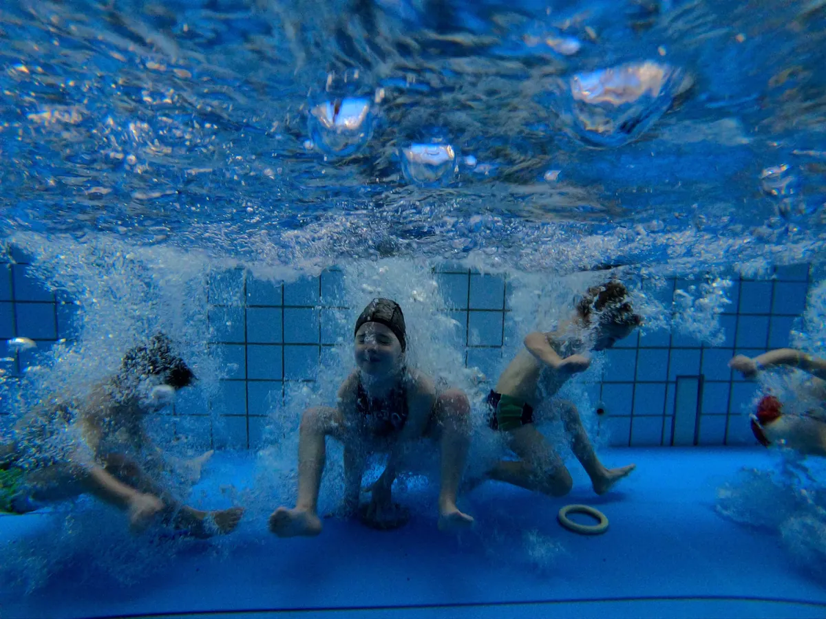 Cours de natation à la piscine
